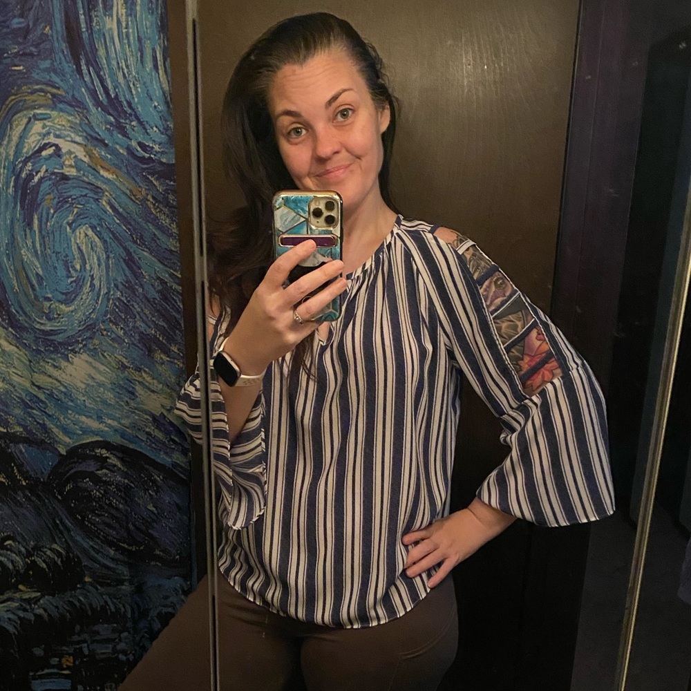 Jennifer Lopez Blue & White Striped Top Size Large